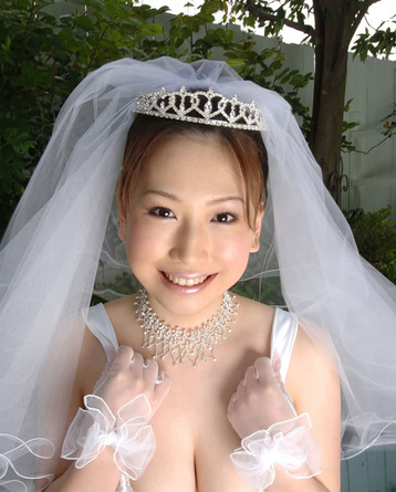 Ai Sayama Busty Asian Bride