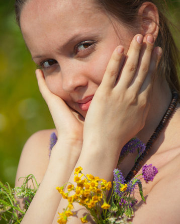 Perky teen Nelly having outdoor fun