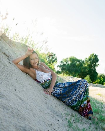 Sexy Karen Strips Outside